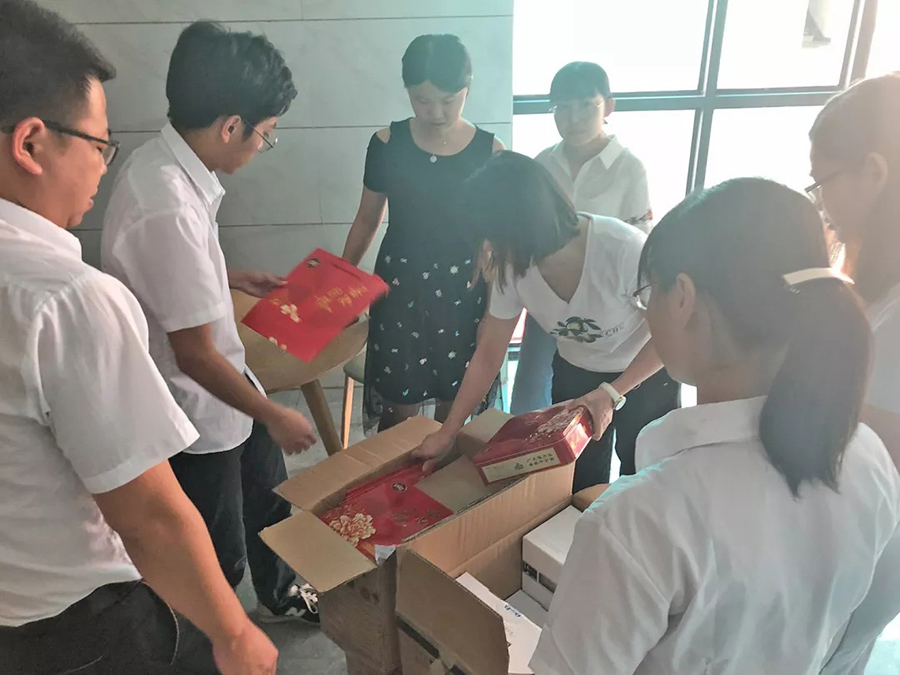 中秋 | 花好月圓夜，故里團(tuán)圓時(shí)